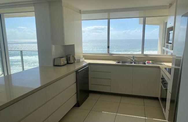 Hi Surf Beachfront Resort Apartments - Foto 38