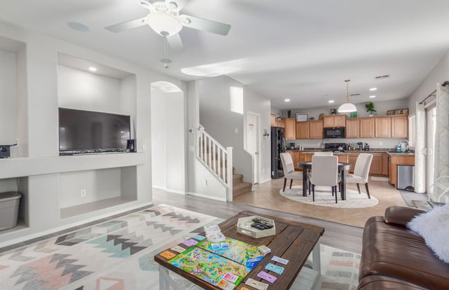 Spacious Oasis Spring Training Pool Tennis - Photo 13