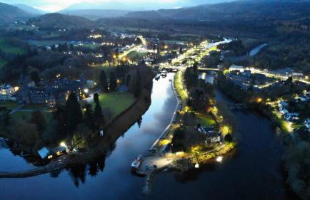 Loch Ness Pods - Foto 38