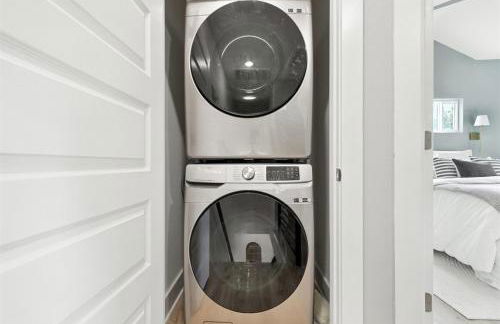 Luxe 2023NewBuild Entire home with 3BR 7BDs Ideal for Long Winter Stays, Outdoor, Central - Foto 31