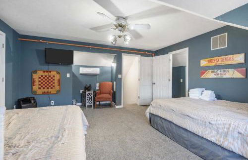 Foggy River Retreat - For 16 - Foto 66