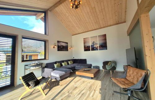 Chalet neuf, Jacuzzi, piscine privée mai-sept, pétanque, proche Paradiski - Foto 15