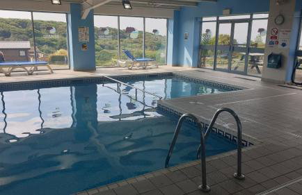 Holiday Lodge, sleeps 4, with sea & countryside views - Foto 13