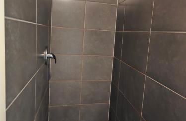 Neu Maisonette Haus jedes Zimmer mit eigenem Bad 7 Betten, Schlafen wie im Hotel mit Einbauküche - Foto 12