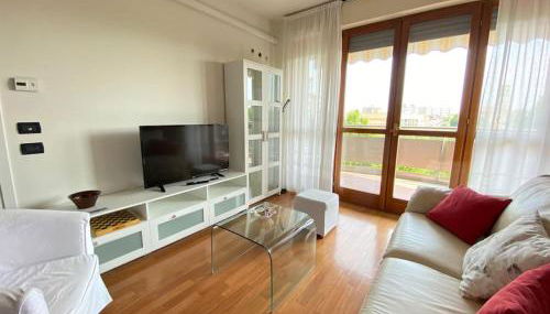 [Incantevole] - 15 Minuti da Duomo + Wifi, Parking - Photo 3