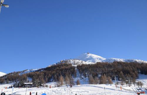 Grange Hike & Ski Sestriere Apartments - Foto 19