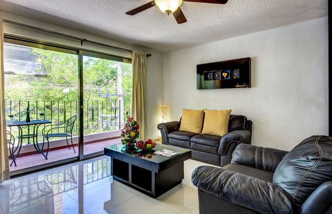 Suites Corazon - Photo 39