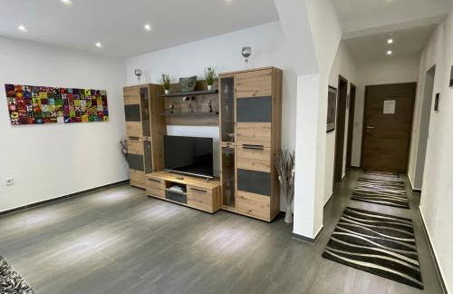 Maria's Ferienwohnung - Modernität trifft Eleganz - Foto 9