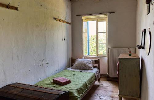 Milionis Manor - Photo 20