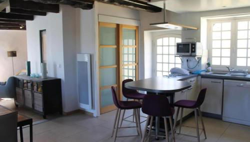 Les Mazaux avec piscine chauffée au nord de Sarlat - Foto 2, minibar