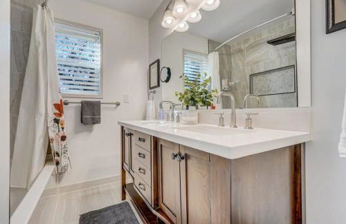 Briarhaven Forest BBQ & Patio & Fast WiFi - Foto 29