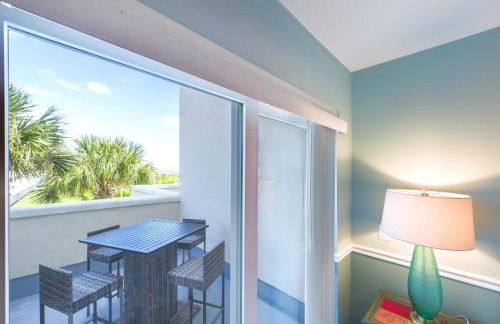 Royal Mansions, Ocean View Penthouse Condo - Foto 26