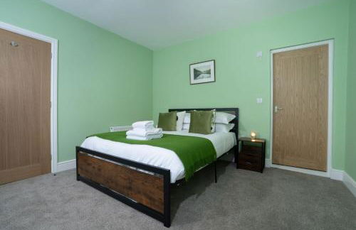New 2 Bedroom Home at Waterhead Range by LetMeStay - Foto 19