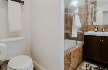 Serene Escape 2BD Private Patio & Firepit near Stanford - Foto 5