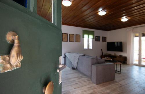 Mina's Art Loft with panoramic views - Foto 33