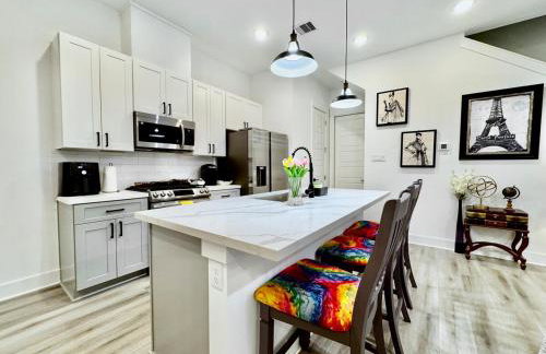 Quiet stylish home close to downtown and airport - Foto 5