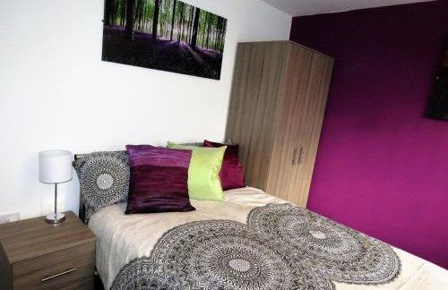 StayNEC Moat House Birmingham - For Company, Contractor and Leisure Stays - NEC, HS2, JLR, Airport - Foto 15