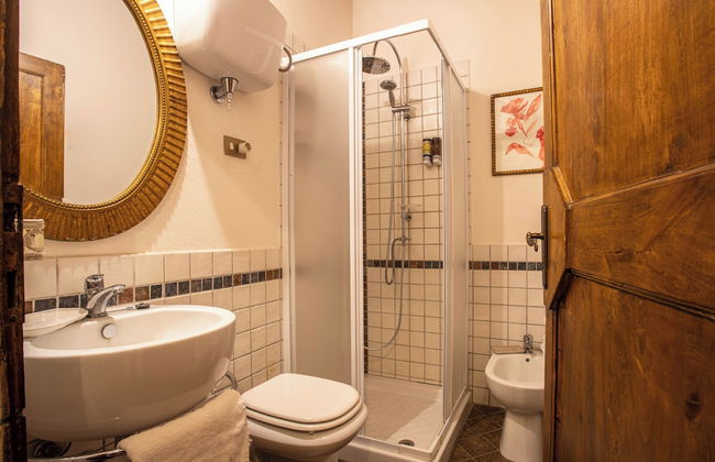 Idolina Guest House - Photo 21