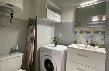 Charmant appartement cosy, terrasse proche des pistes et du centre du village - WIFI gratuit - Foto 14