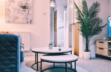 Modern 2-bed , Bradley Stoke, NR Parkway Station, Free Parking - Foto 3