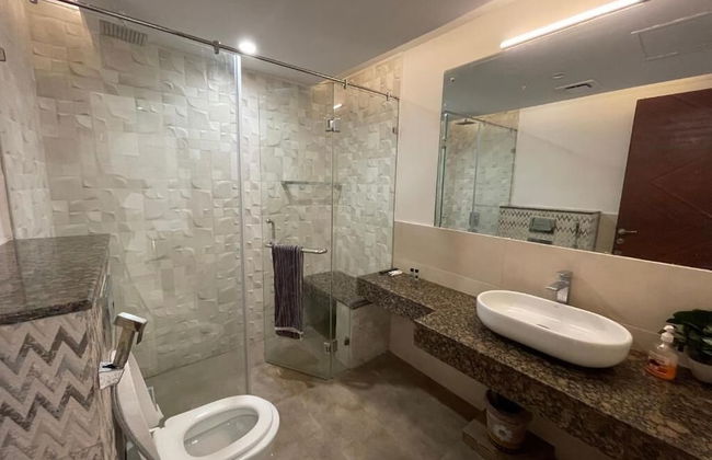 Air Reside Residency Apartment - Photo 21