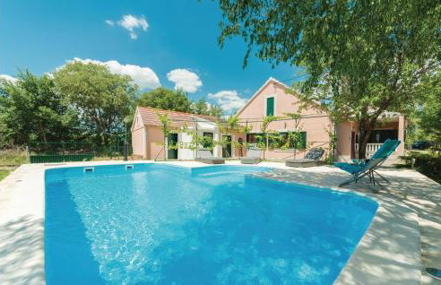 Three-Bedroom Holiday Home In Trbounje - Foto 1