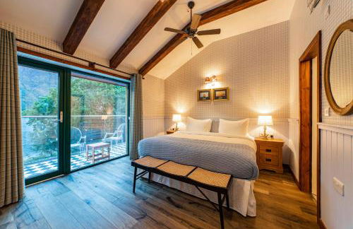 Black Sheep Hotels Cabins - Photo 61