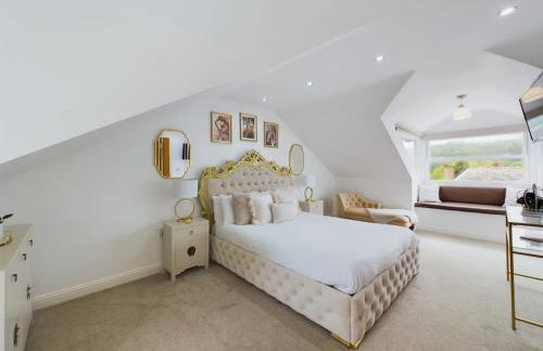 Modern 4 Bed Walk to Pubs, Shops and Countryside - Photo 6