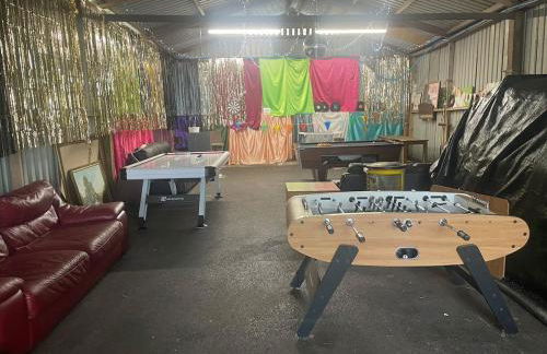 Farm House, Hirwaun Brecon Beacons with Games Barn - Photo 40