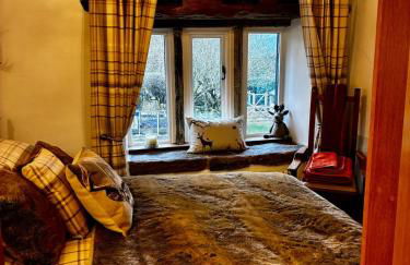 28 NIGHT MINIMUM STAY Unique 18th-Century Grade II Listed Barn & Cottage - Foto 27