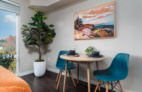 Cozy in Queen Anne - 94 Walk Score - Free Parking - Foto 3