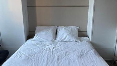 Charmant studio avec terrasse hyper-centre de Vannes à 5 min du Port et des Remparts - Foto 3