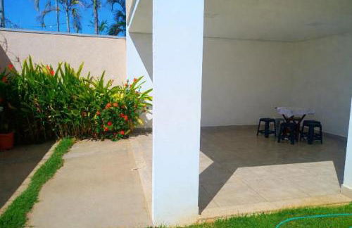 Casa Ampla e Super Aconchegante Ótima Localização - Foto 6