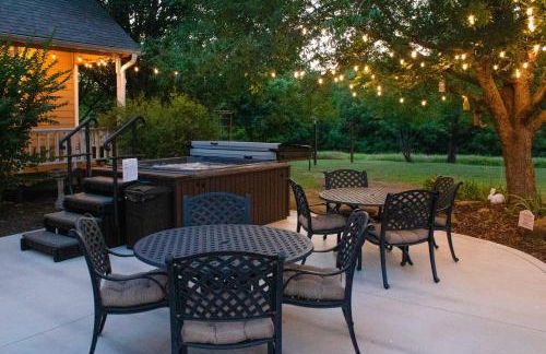 15-Acre Retreat near Dtwn Tulsa and Skiatook Lake - Foto 37