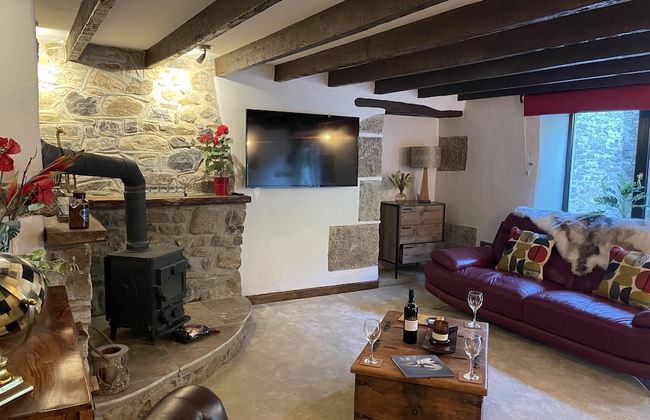 Luxury Dog-friendly 5 Star Cottage With Hot Tub - Photo 7