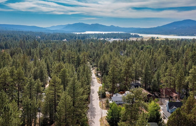 3mins to Lake, 5mins to Skiing Updated 4bdr Cabin Avalon Pines by Avantstay - Photo 64