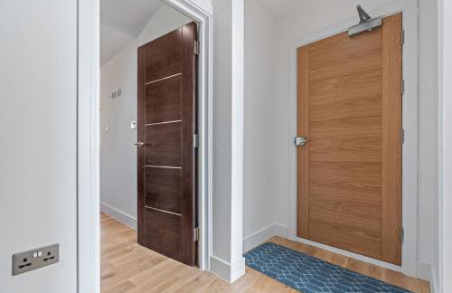 Elegant 2BR-1BATH Flat Near London Eye and Westminster - Photo 33