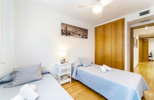 Apartamento en Av de Francia y CArtes y Ciencias - Foto 11