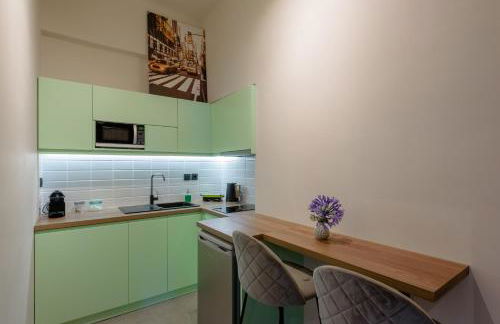 Galio Suites Airport by Airstay - Photo 60