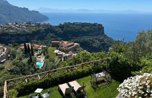 The little tower of Minuta - Photo 1