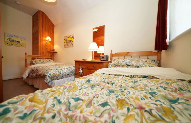 Traditional 2 Bedroom Cottage in Eyam, Hope Valley - Foto 8