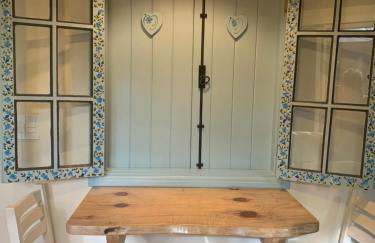 Hospedagem Casadalee chalé com piscina privativa aquecida e Apartamento sem piscina - Foto 4