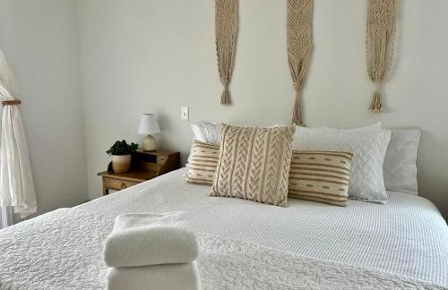 Catskill Cabin with Firepit & Indoor Jacuzzi Tub - Foto 21