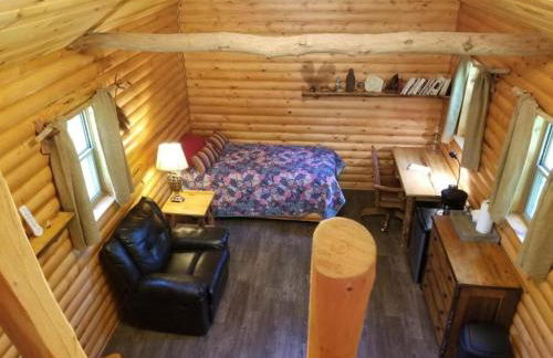 Cozy Creekside Cabin Rental for a Secluded Weekend Getaway in Wisconsin - Foto 16