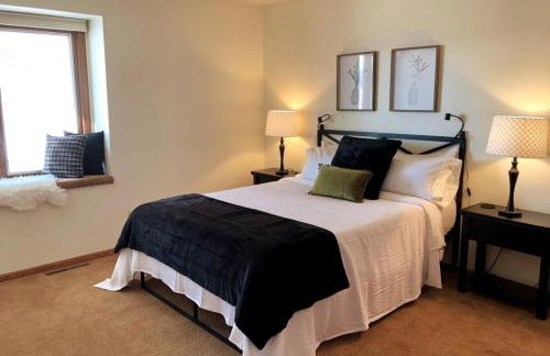 Large Home Near Boulder Fenced Yard 2 Dogs OK - Foto 11