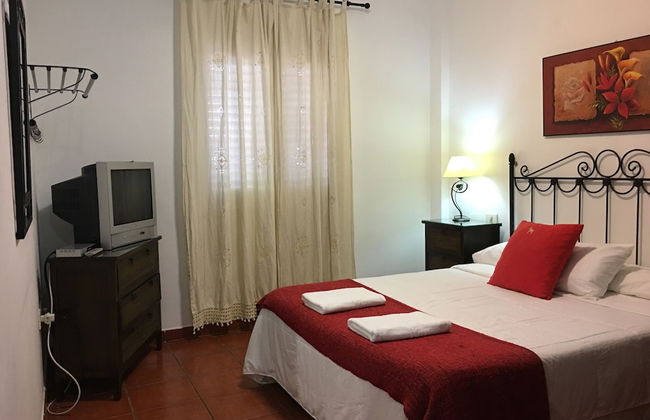 Apartamentos Los Verodes - Photo 11