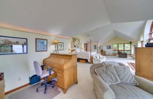 Lakefront Lookout! Private Sand Beach on Superior - Foto 15