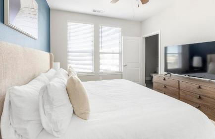 Landing Stylish 1BD Clubhouse Pool - Foto 49