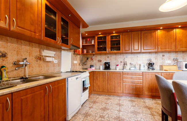 4 bedroom House in Balatonszárszó with private pool and garden - Photo 21