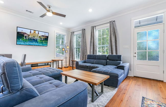 Stunning Modern and Fully-Upgraded 5 BR with Pool - Foto 20